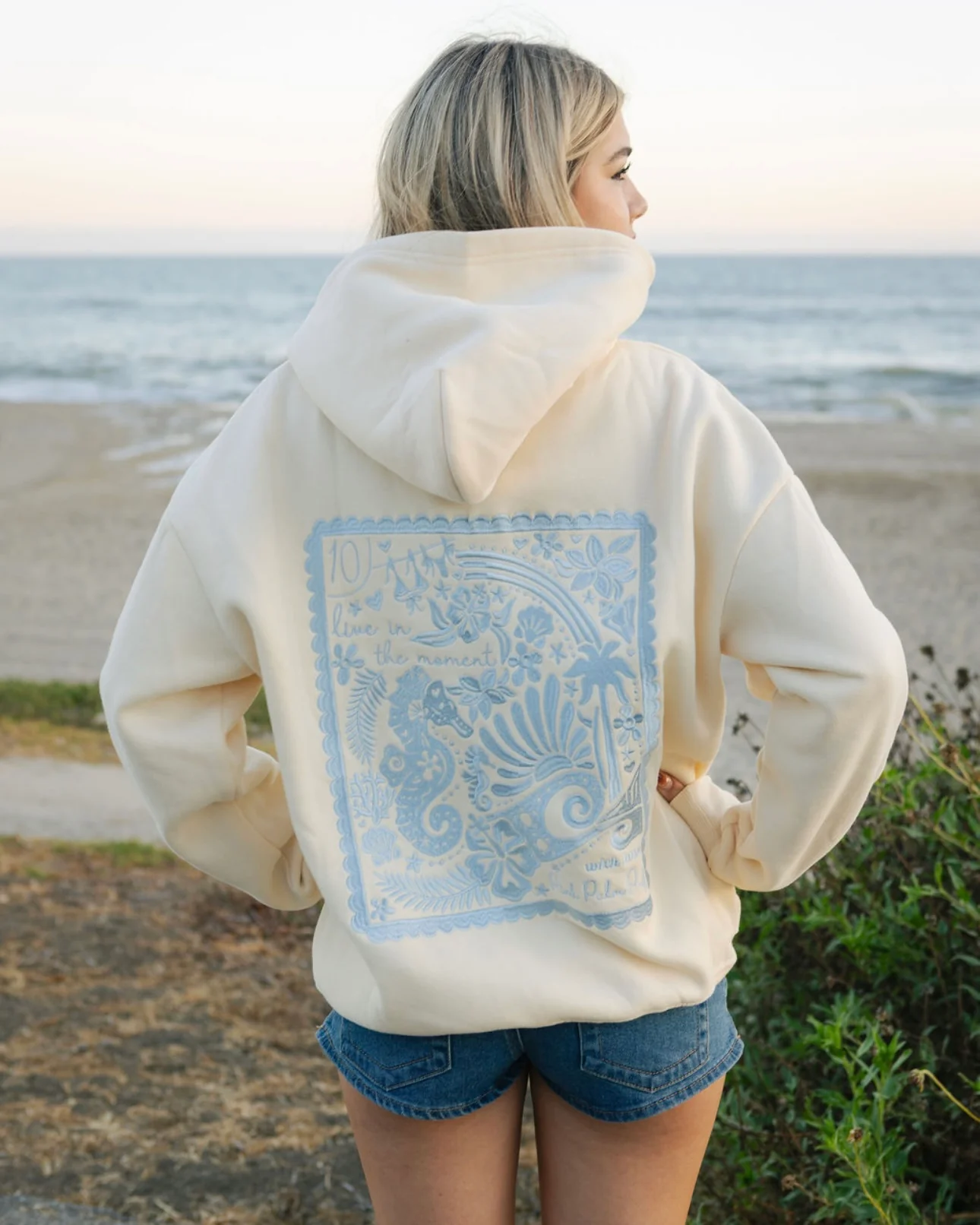 Pink-Palm-Puff-Live-in-the-Moment-Hoodiee