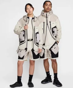 Cream Nike ISPA Butterfly Jacket