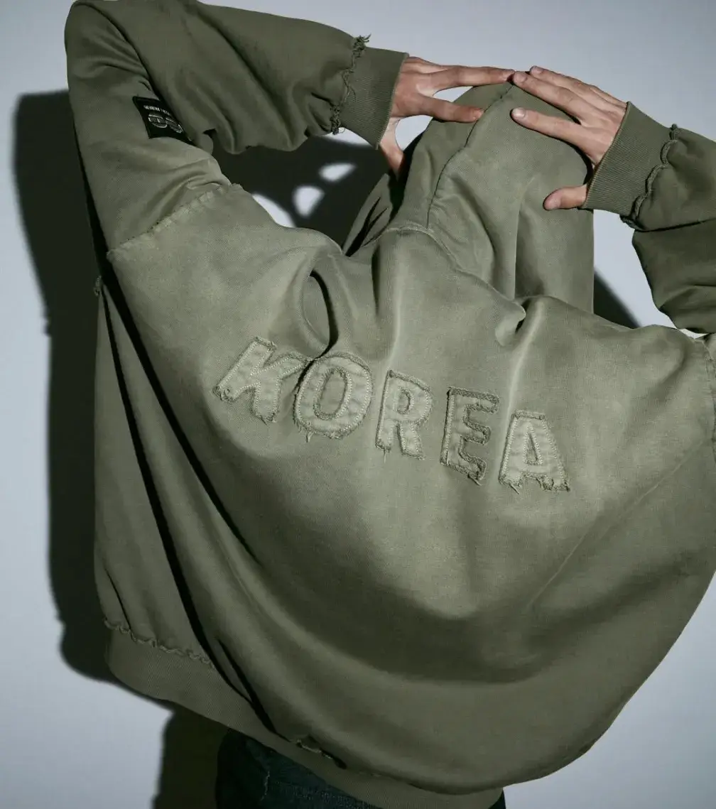 BTS-Arirang-Tour-Green-ZipUp-Korea-Hoodie