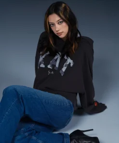 GAP-x-KATSEYE-Megan-Hoodie-Coachella